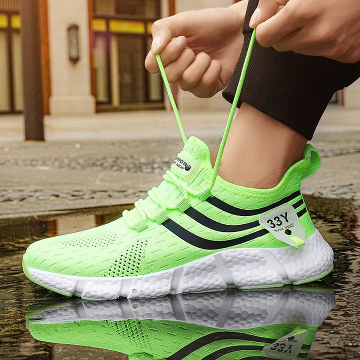 Men’s Lightweight Breathable Running Shoes