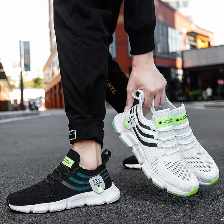 Men’s Lightweight Breathable Running Shoes